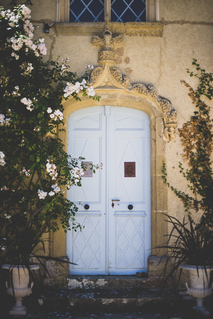 Wedding Photography French château - door of château - Wedding Photographer