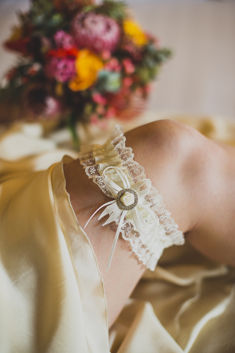 rozimages - wedding photography - bride garter close-up - Broome, Australia