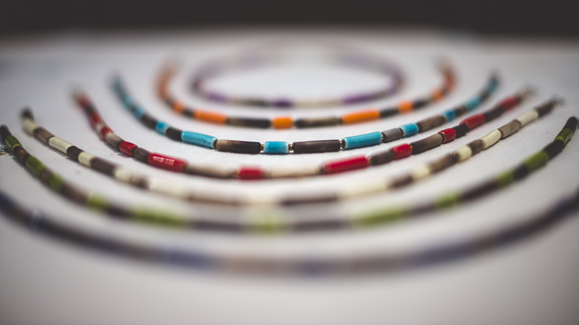 rozimages - Event photography - Salon des Arts et du Feu 2015 - coloured necklaces on display - Martres-Tolosane, France