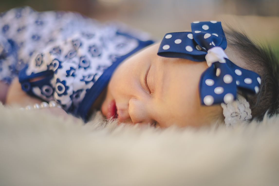 rozimages - family photography - newborn photography - portrait of newborn - Broome, Australia