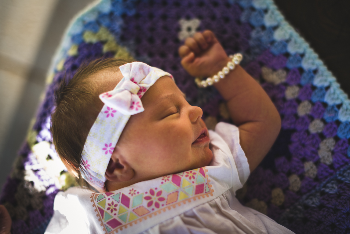 rozimages - photographie de famille - photographie de nouveaux-nés - portrait d'un nouveau-né - Broome, Australie