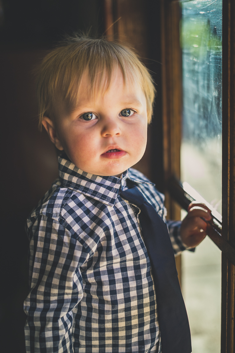 rozimages - photographie de famille - photographie de nouveaux-nés - portrait d'un petit garçon - Broome, Australie
