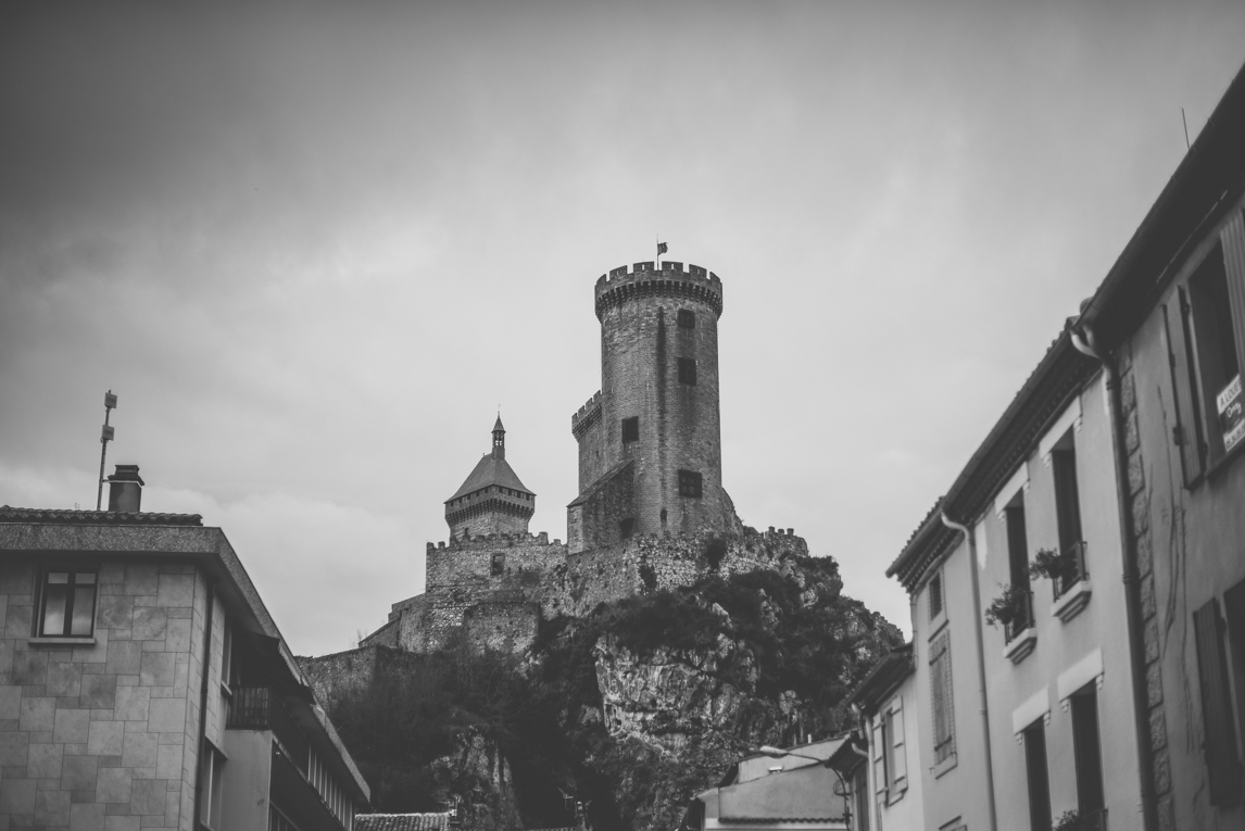 rozimages - travel photography - castle on top of rock - Foix, France