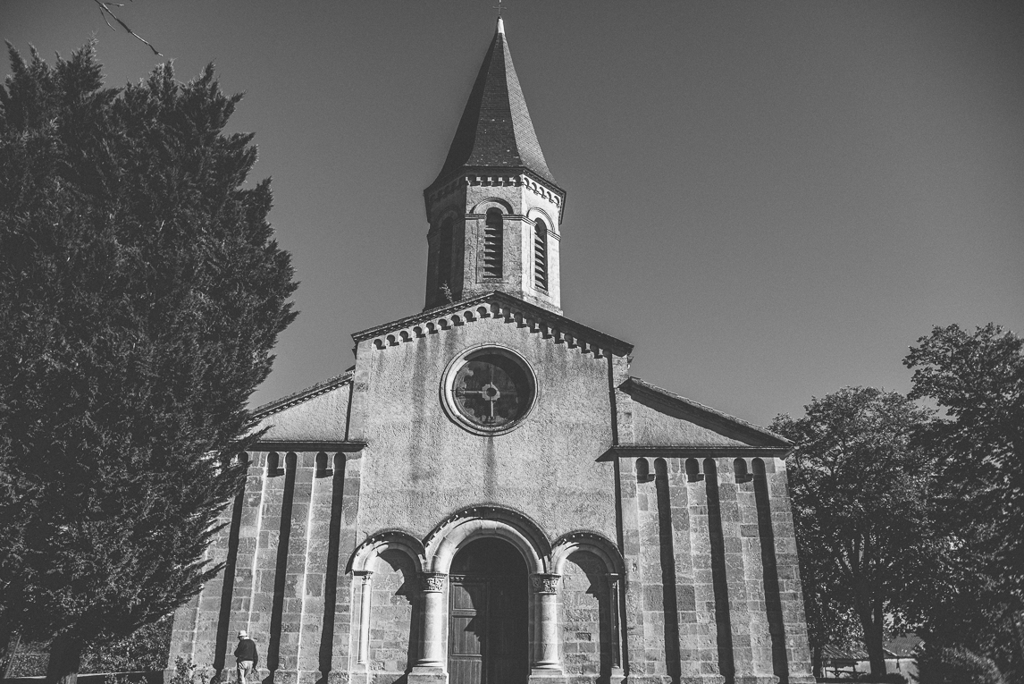 rozimages - travel photography - front of church - Fabas, France