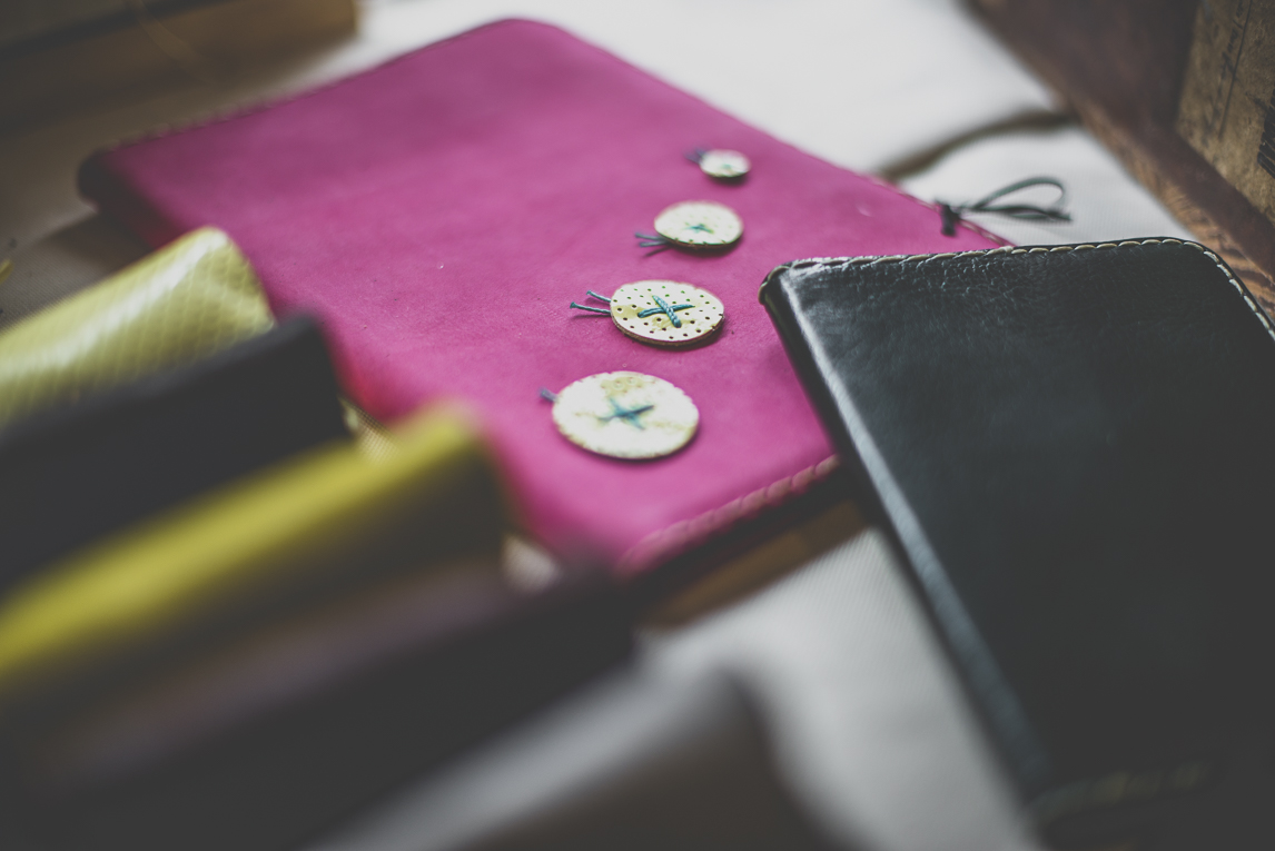 Salon Bien-être et Créations Toulouse - Carnet en cuir - Photographe évènementiel