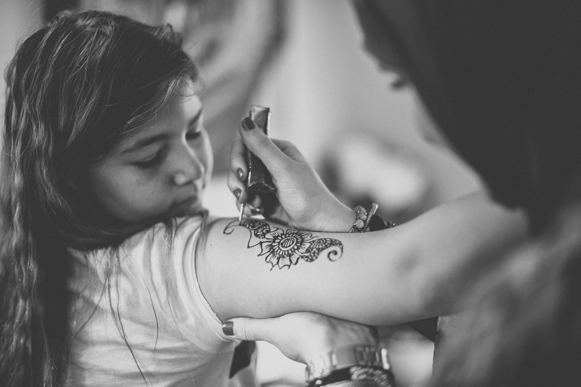 Salon Bien-être et Créations Toulouse - Tatouage au henné - Photographe évènementiel