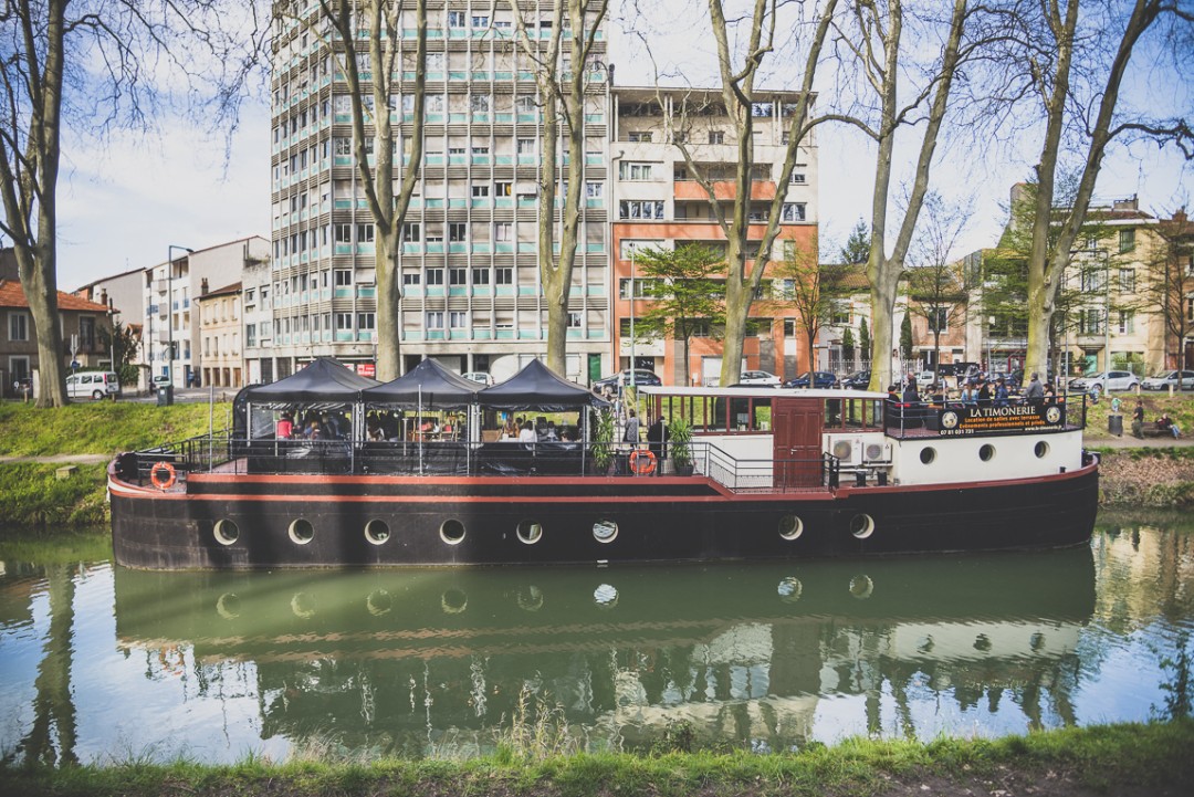 Salon Bien-être et Créations - narrowboat La Timonerie on canal de Brienne - Event Photographer