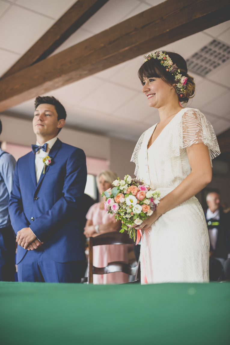 Reportage mariage Toulouse - mariés pendant cérémonie civile - Photographe mariage