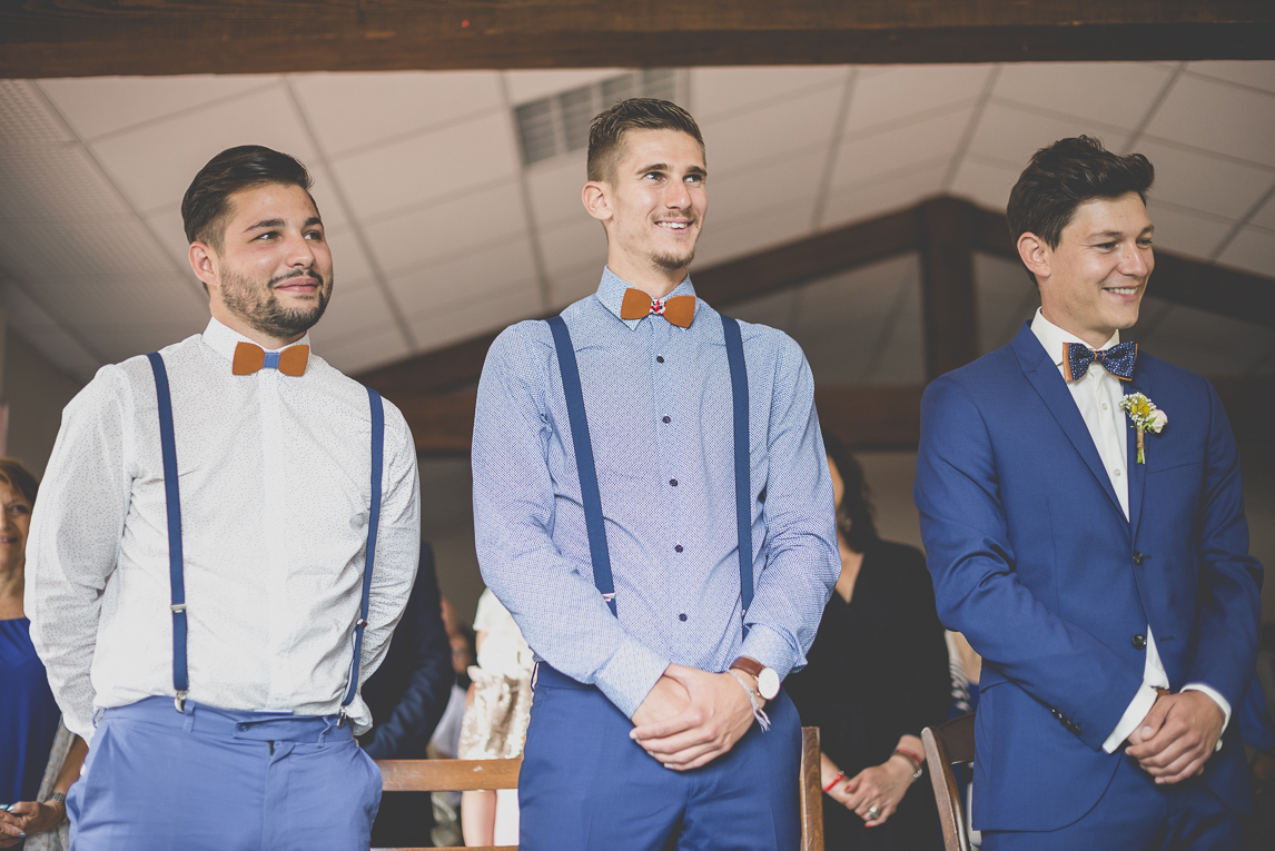 Reportage mariage Toulouse - marié et témoins à la mairie - Photographe mariage