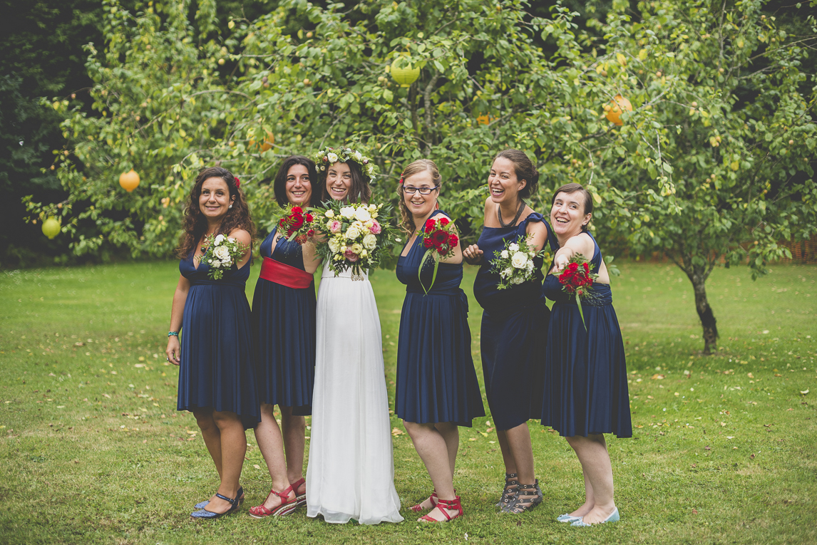 Reportage mariage Bretagne - mariée et demoiselles d'honneur - Photographe mariage