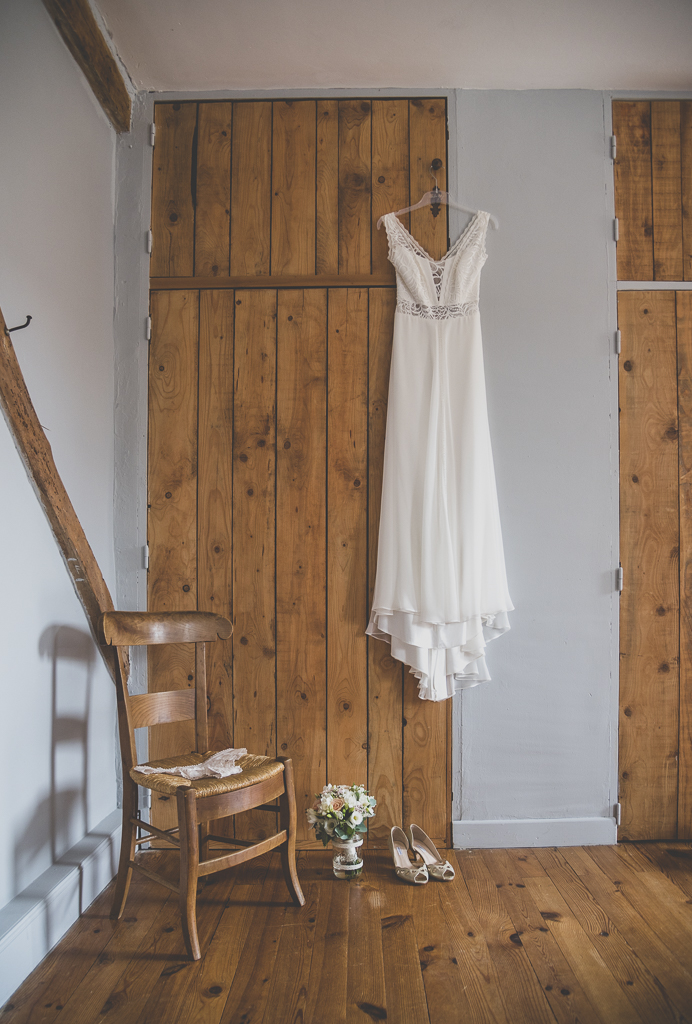 Reportage mariage Toulouse - robe de mariée et accessoires - Photographe mariage