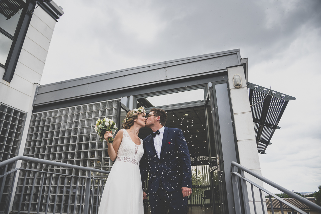 Wedding Photography Toulouse - bride and groom exiting town hall - Wedding Photographer