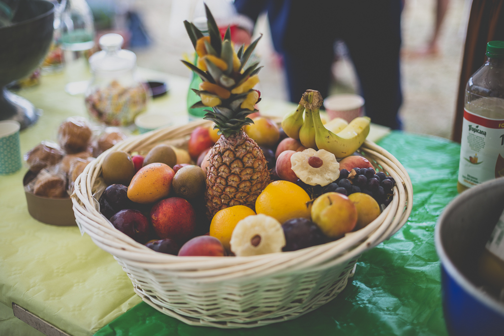 Reportage mariage Haute-Garonne - corbeille de fruits - Photographe mariage