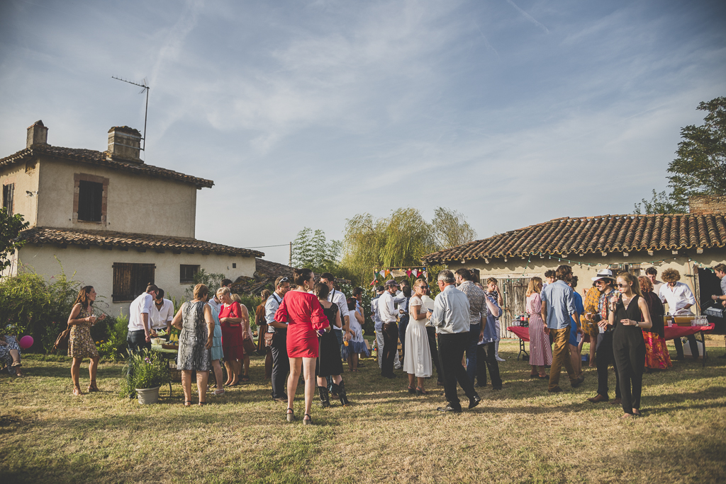 Reportage mariage Haute-Garonne - vin d'honneur à la ferme - Photographe mariage