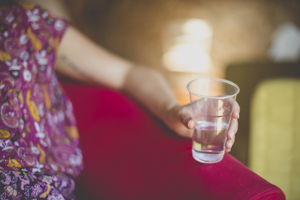 Wedding Photography Haute-Garonne - verre en plastique - Wedding Photographer Saint-Gaudens