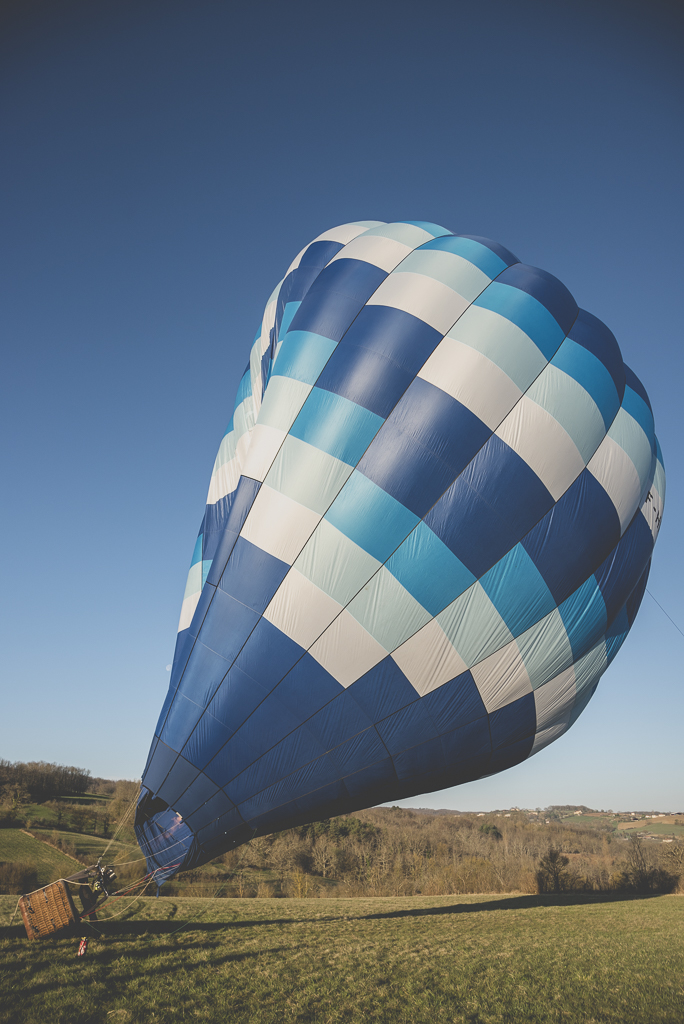 Photos vol montgolfière Haute-Garonne - gonflage du ballon - Photographe Toulouse