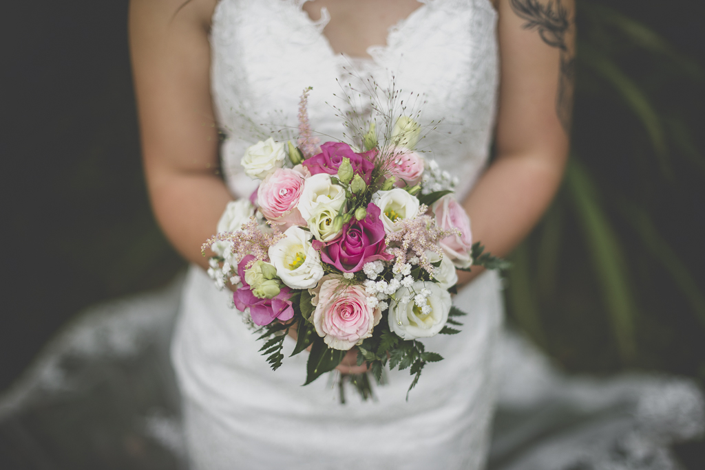 Reportage mariage automne Saint-Gaudens - bouquet de la mariée - Photographe Saint-Gaudens